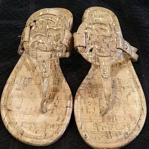 American Eagle Sandals